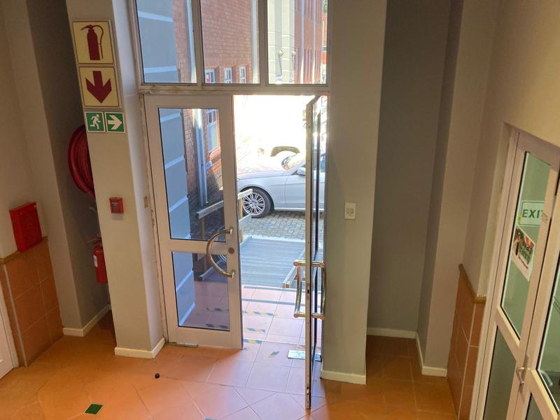 To Let Commercial Property for Rent in Newton Park Eastern Cape